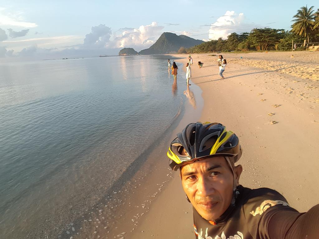 Happy Resort Khanom Exteriör bild